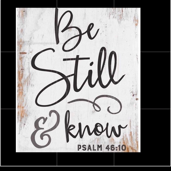 Meet your Posher, Mindy - Picture 2 of 2